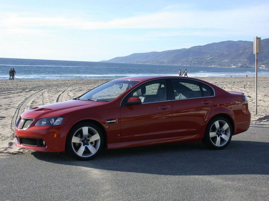  Pontiac G8 GT 2008 года  (фото 44 из 48)